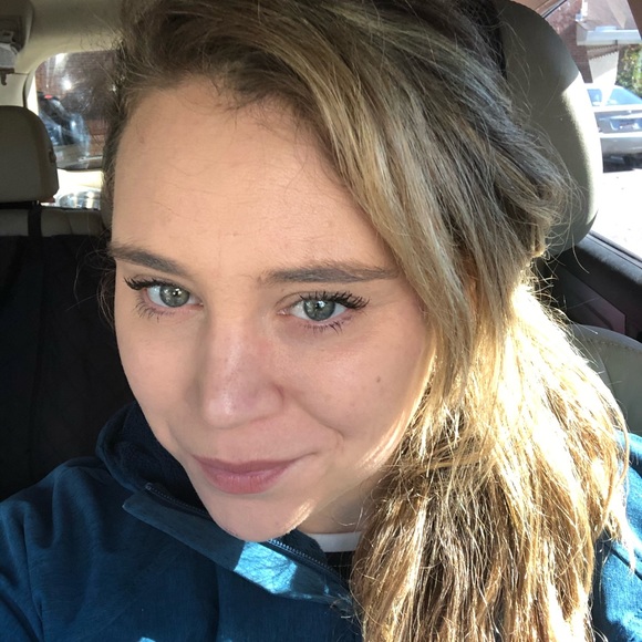 Meet your Posher, Chelsea - Picture 1 of 1